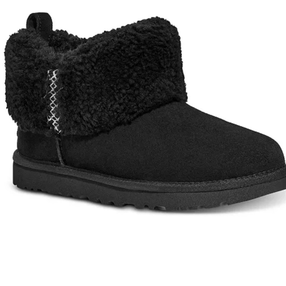 UGG ultra mini braid boot